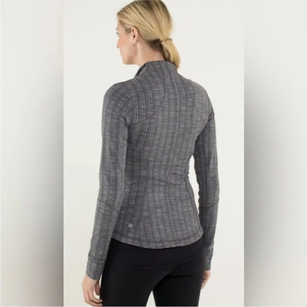 Lululemon Forme Jacket in Grey Ziggy Wee October Angel Wing